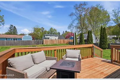 22 Quirico Dr, Pittsfield, MA 01201 - Photo 33