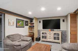 22 Quirico Dr, Pittsfield, MA 01201 - Photo 37