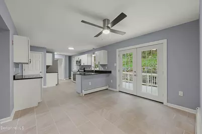 16 Spruce St, Great Barrington, MA 01230 - Photo 9