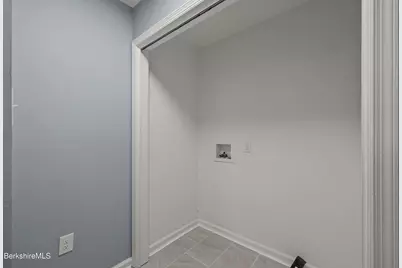 16 Spruce St, Great Barrington, MA 01230 - Photo 19