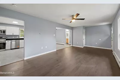 16 Spruce St, Great Barrington, MA 01230 - Photo 5