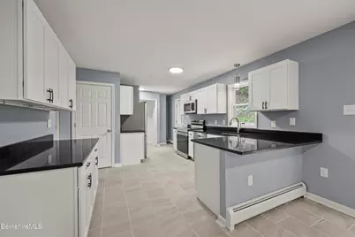 16 Spruce St, Great Barrington, MA 01230 - Photo 11