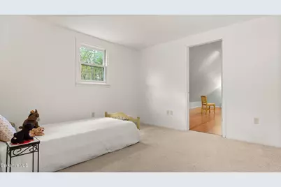 230 Middle Rd, Austerlitz, NY 12017 - Photo 15