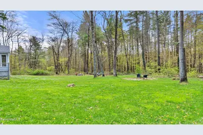 230 Middle Rd, Austerlitz, NY 12017 - Photo 21