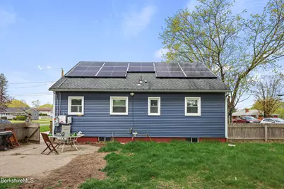 77 Imperial Ave, Pittsfield, MA 01201 - Photo 15