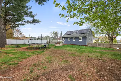 77 Imperial Ave, Pittsfield, MA 01201 - Photo 17