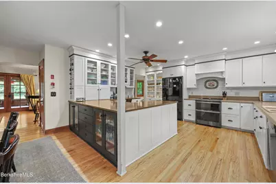 9 Prospect Lake Rd, Egremont, MA 01258 - Photo 5