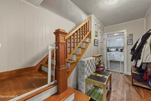 87 Livingston Ave, Pittsfield, MA 01201 - Photo 3