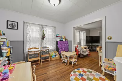 87 Livingston Ave, Pittsfield, MA 01201 - Photo 7