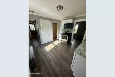 12 Clifford Ln, Adams, MA 01220 - Photo 3