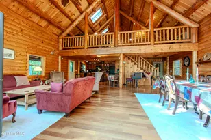 233 Algerie Rd, Becket, MA 01223 - Photo 5