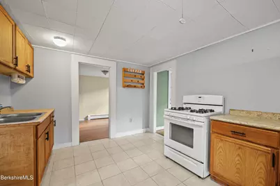 11 Richmond Ln, Adams, MA 01220 - Photo 7