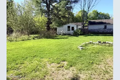 62 Walker St, North Adams, MA 01247 - Photo 31