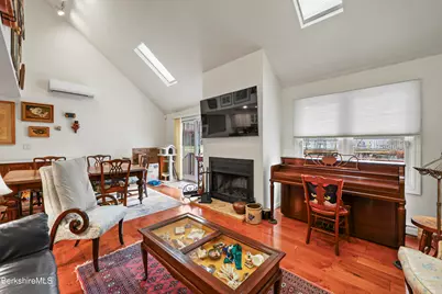 880 East St #14B, Lee, MA 01238 - Photo 7