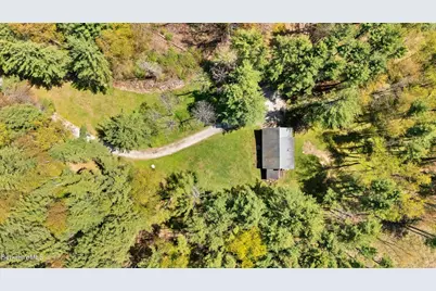 200 Hubbard St, Lenox, MA 01240 - Photo 9