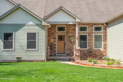 7 Perry Rd, Sandisfield, MA 01255 - Photo 3