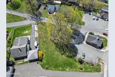 757 Main St, Lanesborough, MA 01237 - Photo 75
