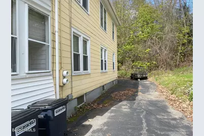 38 Hollister St, Pittsfield, MA 01201 - Photo 47