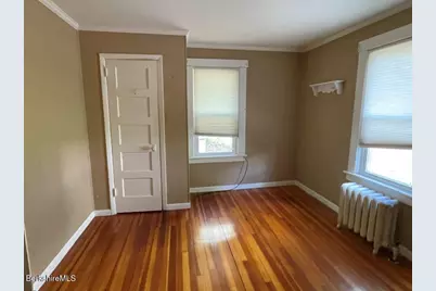 38 Hollister St, Pittsfield, MA 01201 - Photo 13