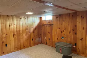 38 Hollister St, Pittsfield, MA 01201 - Photo 21
