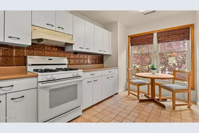 80 Taconic Ave #12, Great Barrington, MA 01230 - Photo 5