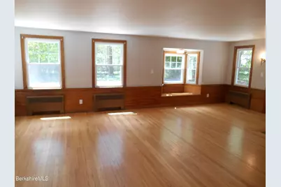 14 Cooper Pkwy, Pittsfield, MA 01201 - Photo 7