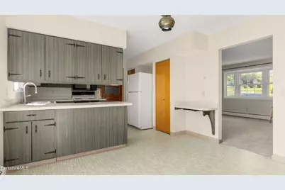 26 Partridge Rd, Pittsfield, MA 01201 - Photo 15