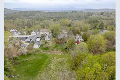 196 Norfolk Rd, New Marlboro, MA 01259 - Photo 39