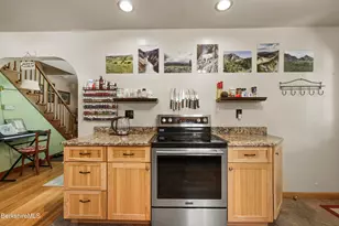 13 Simon Ave, Adams, MA 01220 - Photo 11