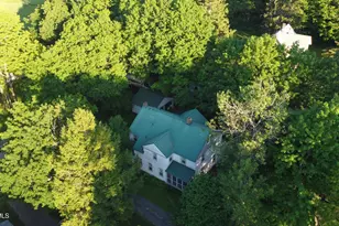 34 Church St, Stockbridge, MA 01262 - Photo 9