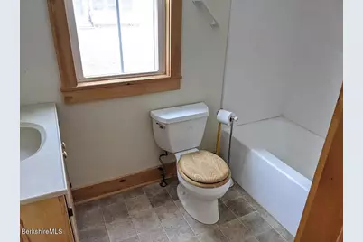 34 Church St, Stockbridge, MA 01262 - Photo 15