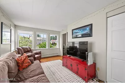 33 Eleanor Rd, Pittsfield, MA 01201 - Photo 23