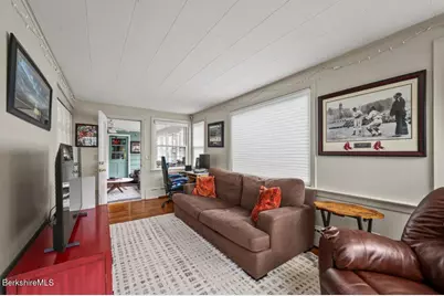 33 Eleanor Rd, Pittsfield, MA 01201 - Photo 21