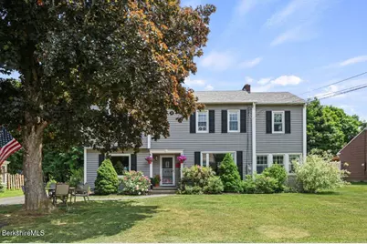 33 Eleanor Rd, Pittsfield, MA 01201 - Photo 1