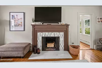 33 Eleanor Rd, Pittsfield, MA 01201 - Photo 9