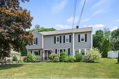 33 Eleanor Rd, Pittsfield, MA 01201 - Photo 3