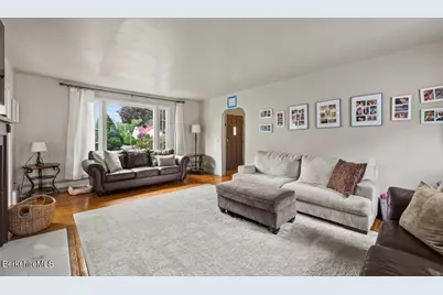33 Eleanor Rd, Pittsfield, MA 01201 - Photo 7