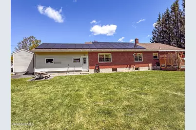 230 E Housatonic St, Dalton, MA 01226 - Photo 37