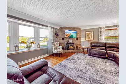 230 E Housatonic St, Dalton, MA 01226 - Photo 13