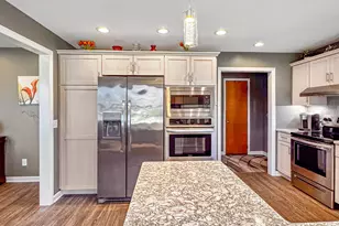 230 E Housatonic St, Dalton, MA 01226 - Photo 9