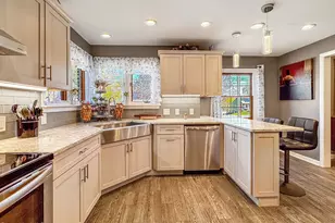 230 E Housatonic St, Dalton, MA 01226 - Photo 5