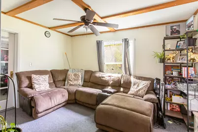162 W Housatonic St, Pittsfield, MA 01201 - Photo 9