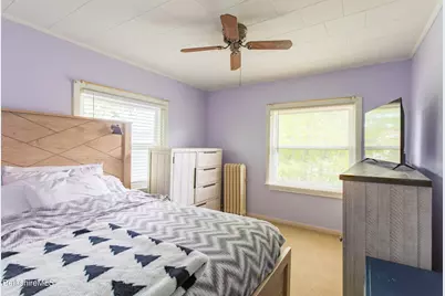 162 W Housatonic St, Pittsfield, MA 01201 - Photo 13