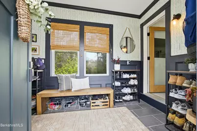 14 County Ct, Pittsfield, MA 01201 - Photo 19
