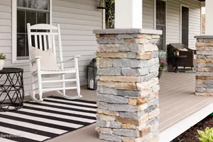 14 County Ct, Pittsfield, MA 01201 - Photo 9