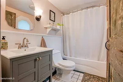 132 Sandisfield Rd, Sandisfield, MA 01255 - Photo 17