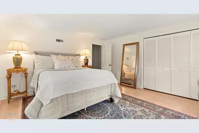 47 Warwick St, Pittsfield, MA 01201 - Photo 23