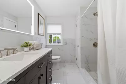 47 Warwick St, Pittsfield, MA 01201 - Photo 27