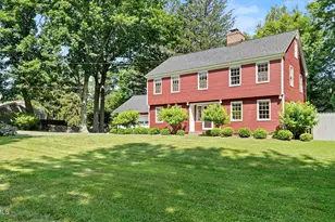 47 Warwick St, Pittsfield, MA 01201 - Photo 1