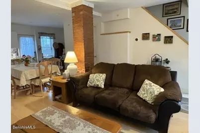 31 Taft St, North Adams, MA 01247 - Photo 9